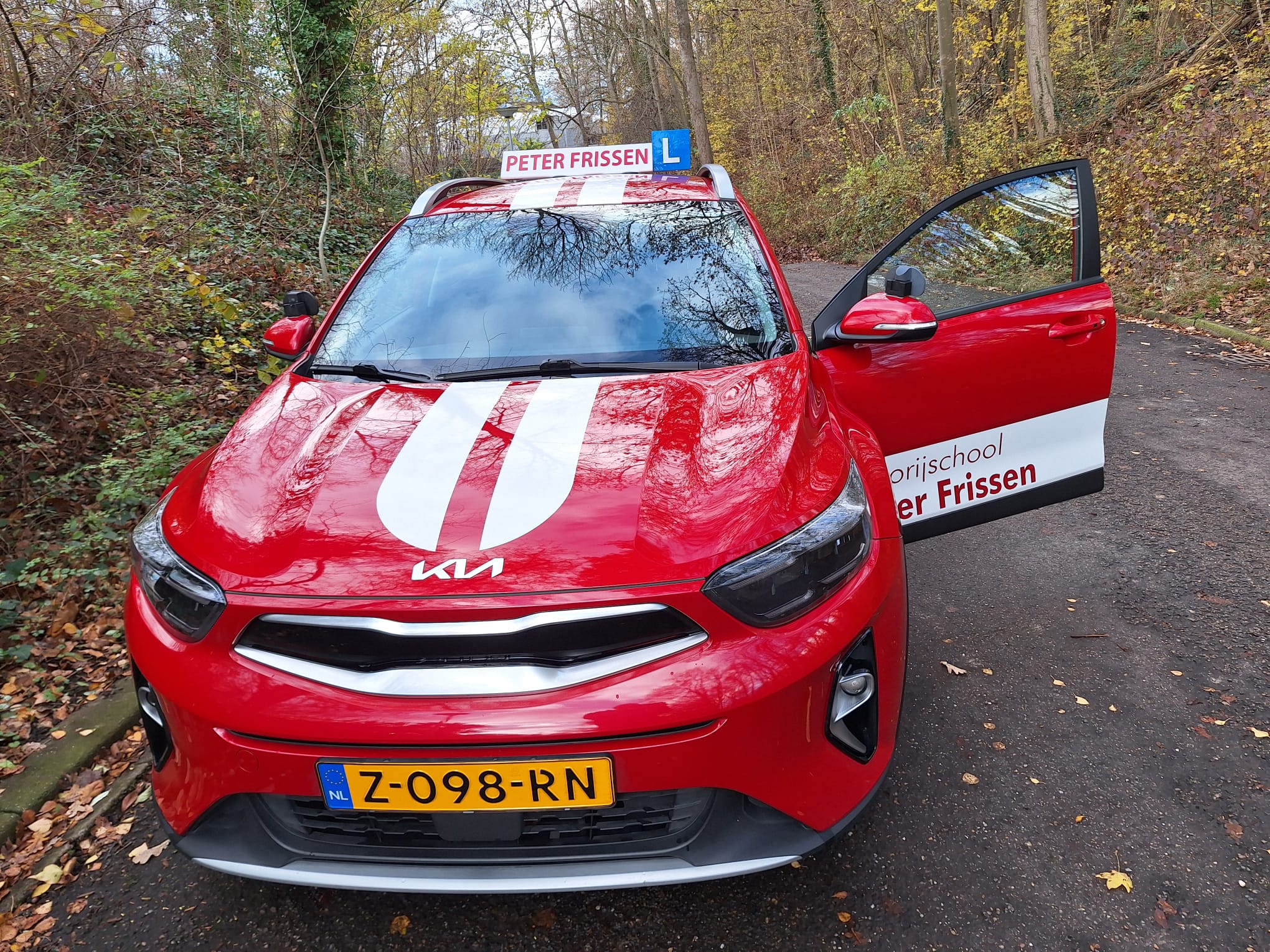 Autorijschool Peter Frissen lesauto